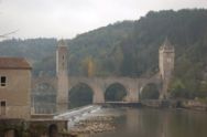 Cahors-arcambal-lot-Pont Valentré